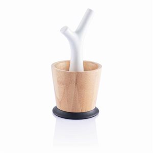 Pesta mortar and pestle